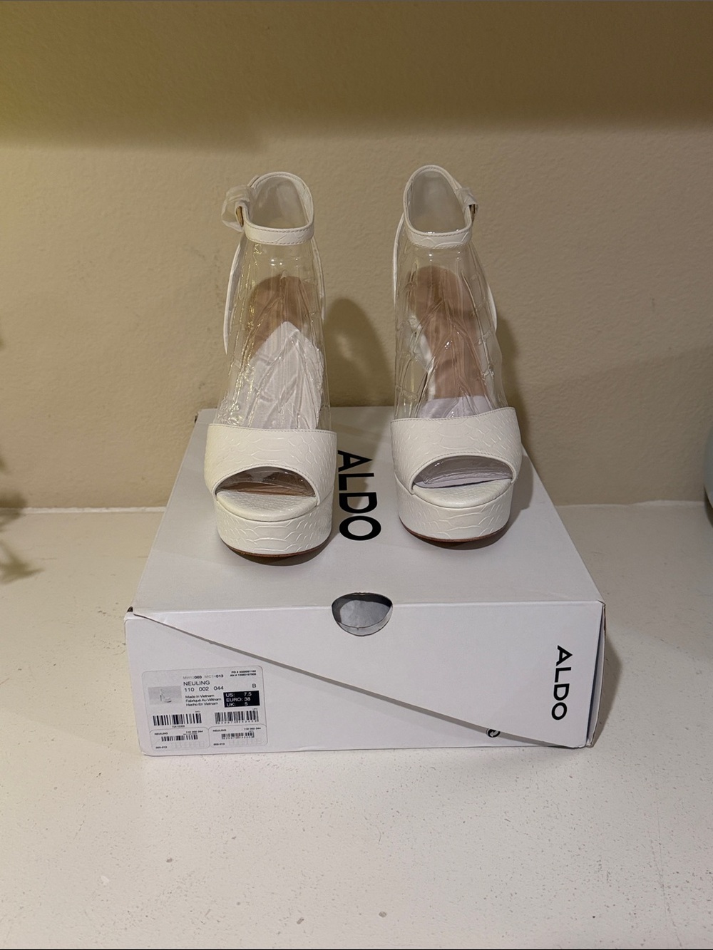 ALDO White Platform Open-Toe Ankle-Strap Sandals